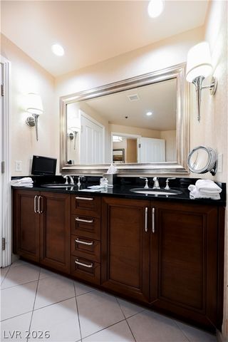 145 East HARMON Avenue 1407, Las Vegas, NV 89109