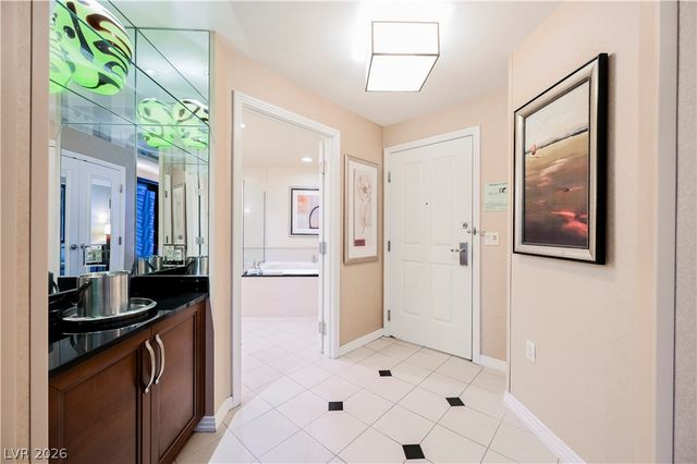 145 East HARMON Avenue 1407, Las Vegas, NV 89109