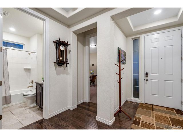 2414 Spotswood St, Longmont, CO 80504