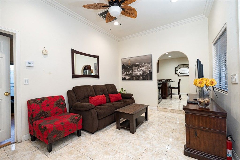 13150 Aztec, Sylmar, CA 91342 — photo 4