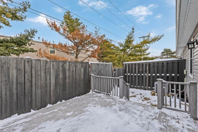 796 Timber Way Drive, 15B, Columbus, OH 43085