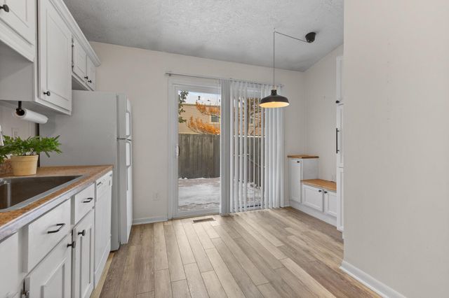 796 Timber Way Drive, 15B, Columbus, OH 43085