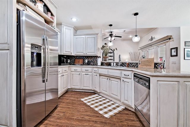 6 Devonshire Drive, Bella Vista, AR 72715