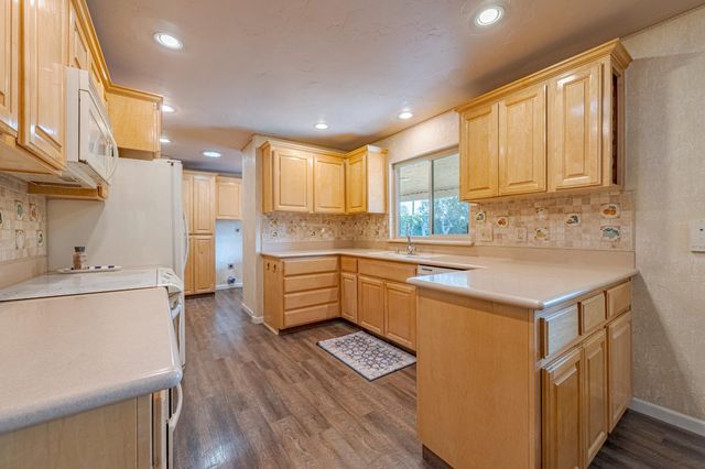 512 Spalding Ct, Merced, CA 95348