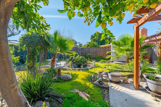 512 Spalding Ct, Merced, CA 95348