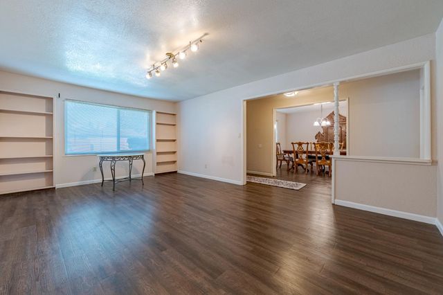 512 Spalding Ct, Merced, CA 95348