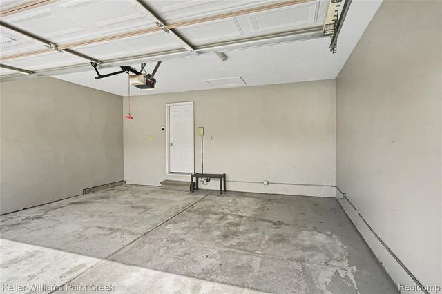 34335 Heartsworth Lane, Sterling Heights, MI 48312