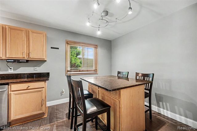 34335 Heartsworth Lane, Sterling Heights, MI 48312