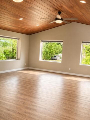 6001 S Farm Road 249, Rogersville, MO 65742