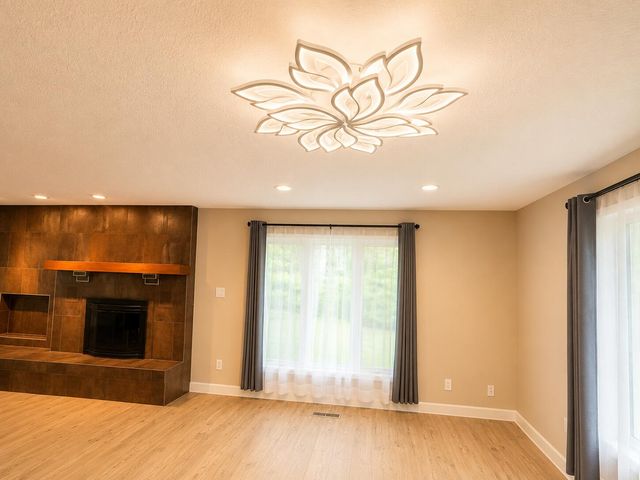 6001 S Farm Road 249, Rogersville, MO 65742