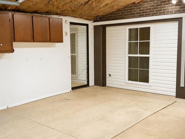 6001 S Farm Road 249, Rogersville, MO 65742