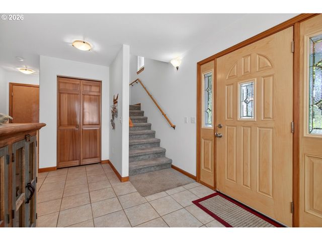 3956 BEACH LOOP Dr Sw, Bandon, OR 97411