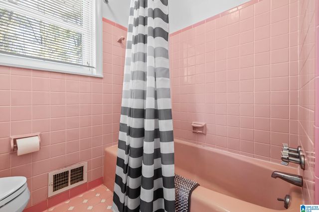 1110 LAKESIDE DRIVE, Talladega, AL 35160