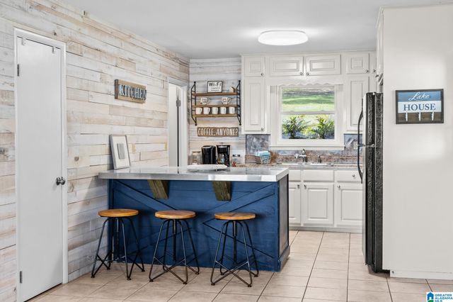 1110 LAKESIDE DRIVE, Talladega, AL 35160