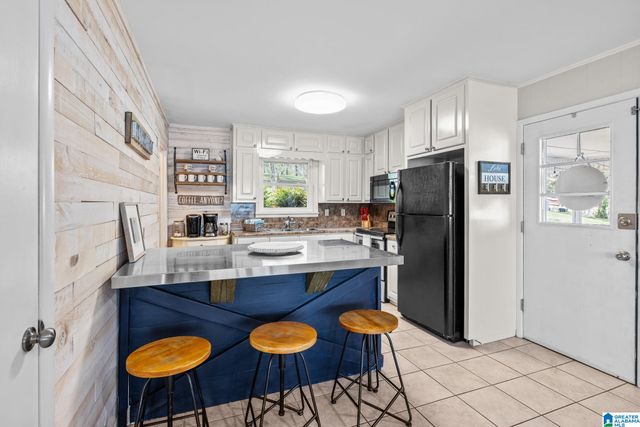 1110 LAKESIDE DRIVE, Talladega, AL 35160