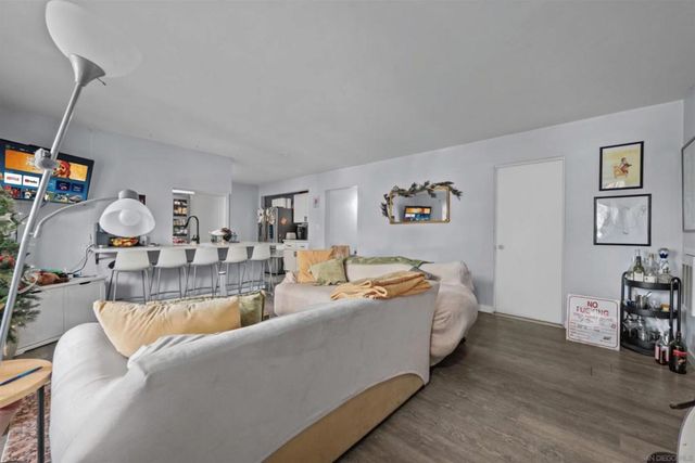 6233 Mary Lane Dr, San Diego, CA 92115