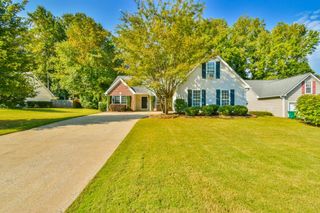 1040 Spring Ives Drive, Lawrenceville, GA 30043