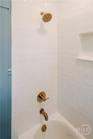 807 E 33rd, Savannah, GA 31401