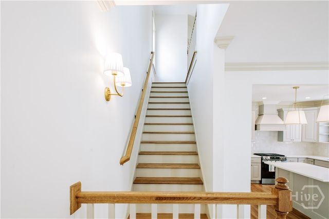 807 E 33rd, Savannah, GA 31401