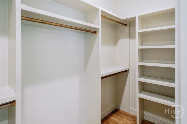 807 E 33rd, Savannah, GA 31401