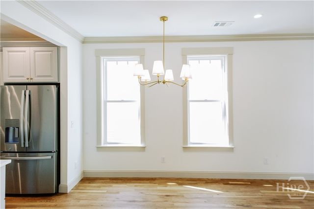 807 E 33rd, Savannah, GA 31401