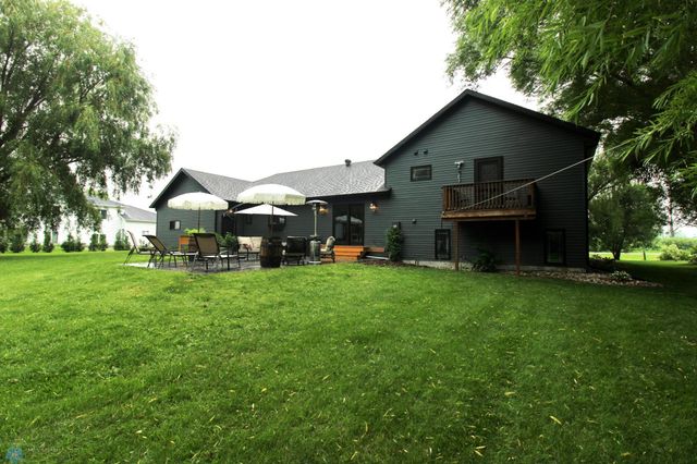 1307 Libra Lane, Fargo, ND 58104