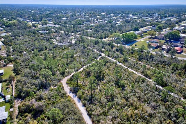 2112 Carla Avenue, Sebring, FL 33875