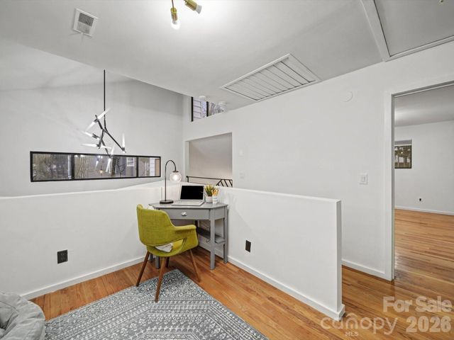 3911 Windwood Circle, Charlotte, NC 28226