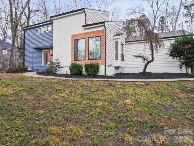 3911 Windwood Circle, Charlotte, NC 28226
