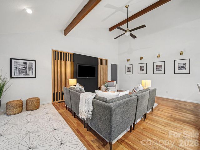 3911 Windwood Circle, Charlotte, NC 28226