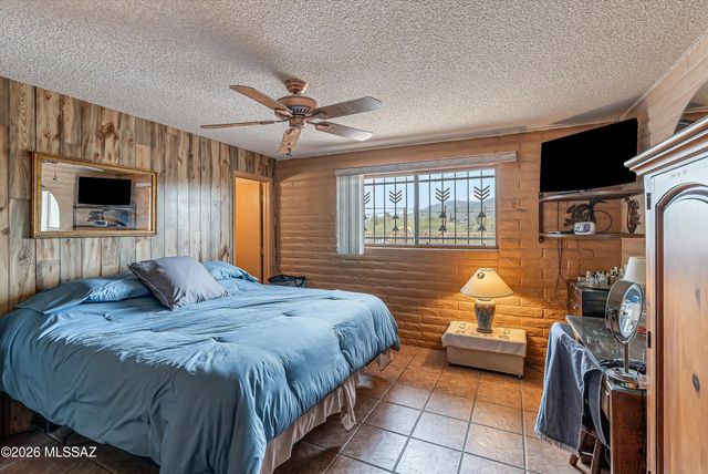 805 S Avenida Los Reyes, Tucson, AZ 85748