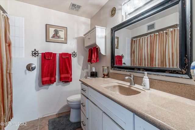 805 S Avenida Los Reyes, Tucson, AZ 85748