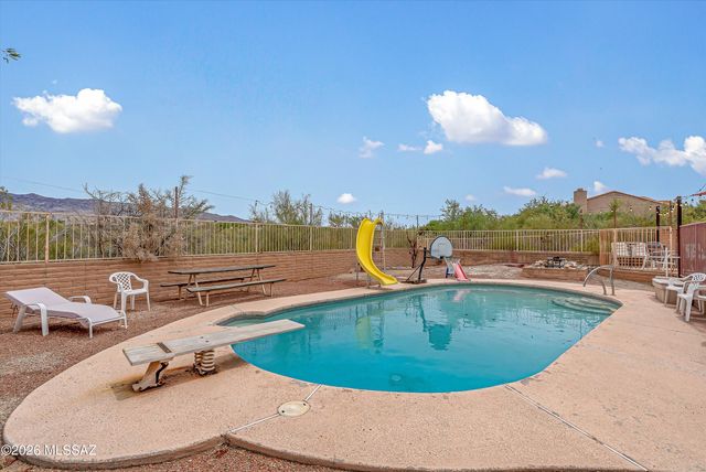805 S Avenida Los Reyes, Tucson, AZ 85748