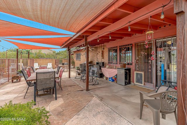 805 S Avenida Los Reyes, Tucson, AZ 85748