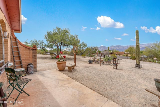 805 S Avenida Los Reyes, Tucson, AZ 85748