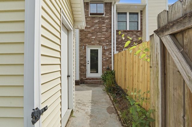 2937 Oxford Place, Charleston, SC 29414