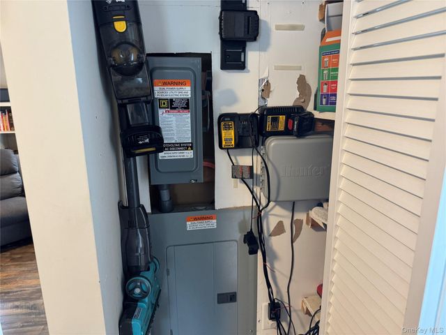 41 W 6th Street, Patchogue, NY 11772