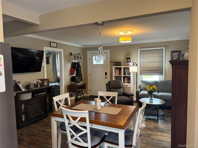 41 W 6th Street, Patchogue, NY 11772