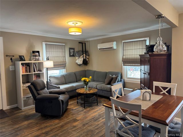 41 W 6th Street, Patchogue, NY 11772