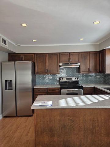 6830 W Lode Drive 3A, Worth, IL 60482