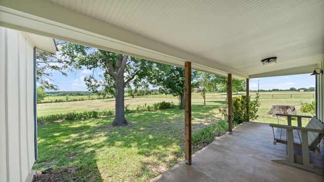 1053 Vz County Road 4206, Athens, TX 75752