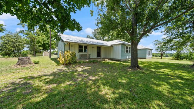 1053 Vz County Road 4206, Athens, TX 75752
