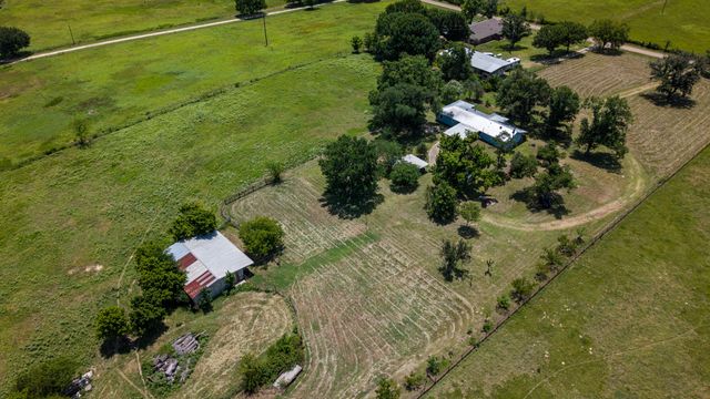 1053 Vz County Road 4206, Athens, TX 75752