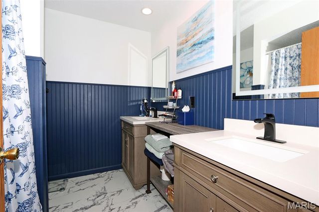 13138 Royal Pines Drive, Maryland Heights, MO 63146