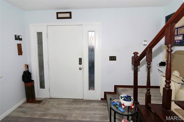 13138 Royal Pines Drive, Maryland Heights, MO 63146