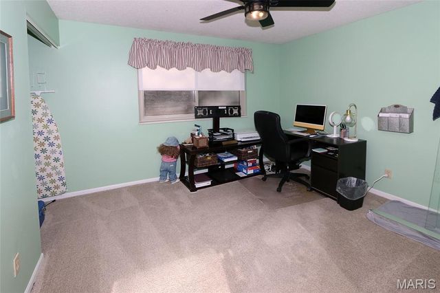 13138 Royal Pines Drive, Maryland Heights, MO 63146