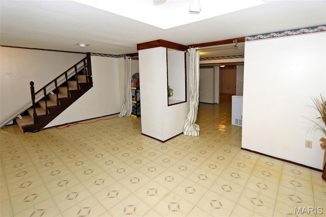 13138 Royal Pines Drive, Maryland Heights, MO 63146