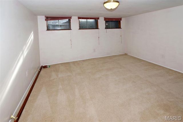 13138 Royal Pines Drive, Maryland Heights, MO 63146