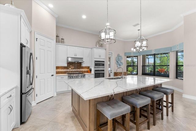 5637 ARNIE LOOP, Bradenton, FL 34211