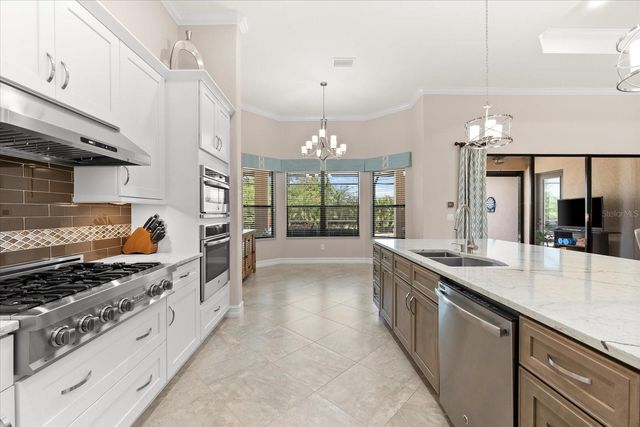 5637 ARNIE LOOP, Bradenton, FL 34211